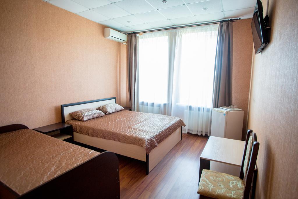 Art Hotel Izmajil Exteriör bild